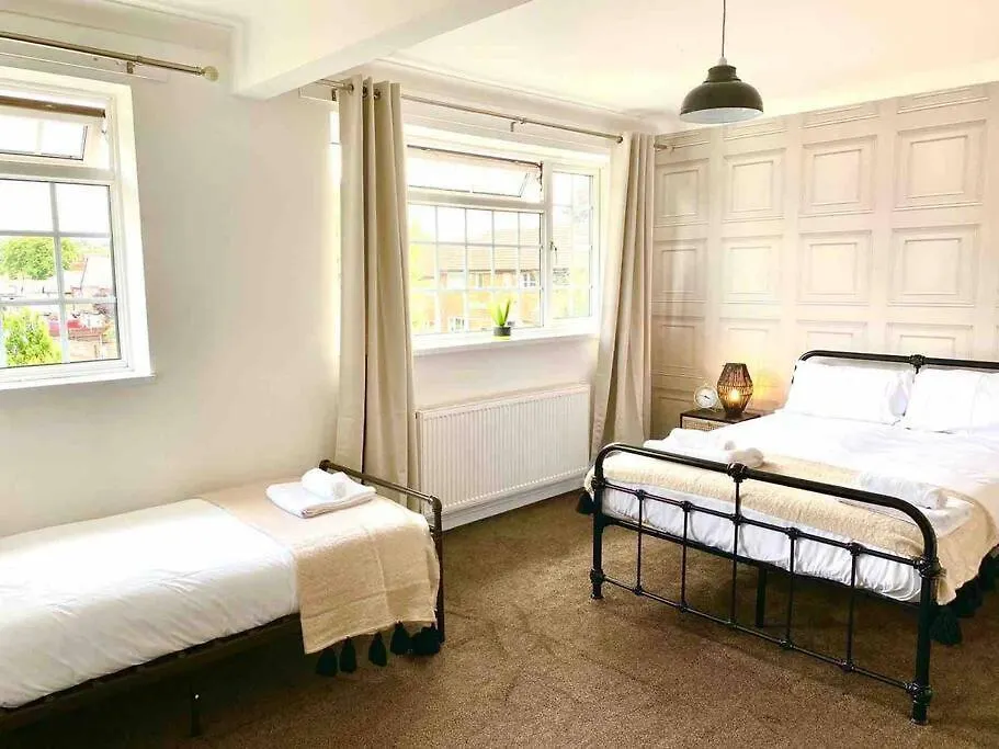 Elton Mews House 2 Bed House Quiet Residential Area 5Mins Into Nottingham City Centre Close To Nottingham City Hospital Holiday home